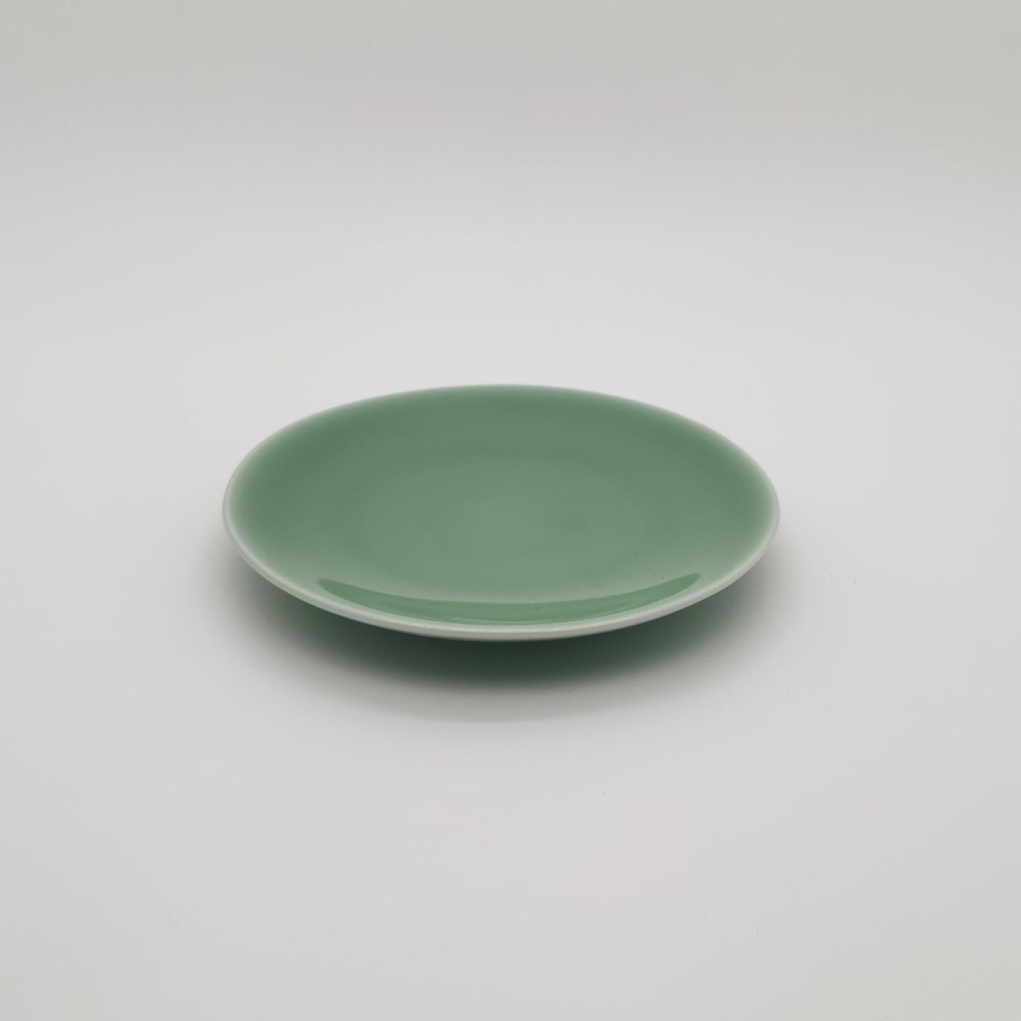 Plum green Dining Plate